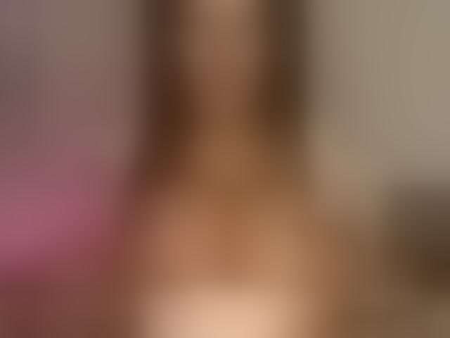 Live sex webcam photo for miaXmoon #294324100