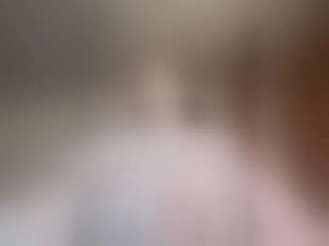 Live sex webcam photo for miaabrownn2 #292727221
