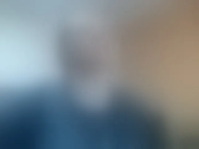 Live sex webcam photo for miaabrownn2 #293285747