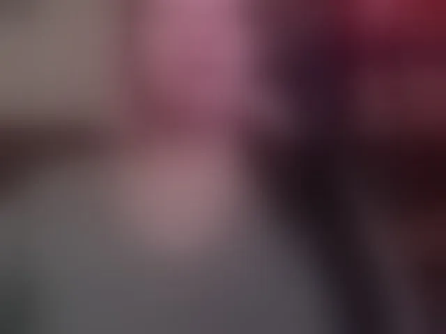 Live sex webcam photo for miaabrownn2 #293445050