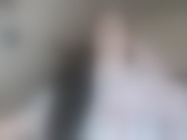 Live sex webcam photo for miaabrownn2 #294250599