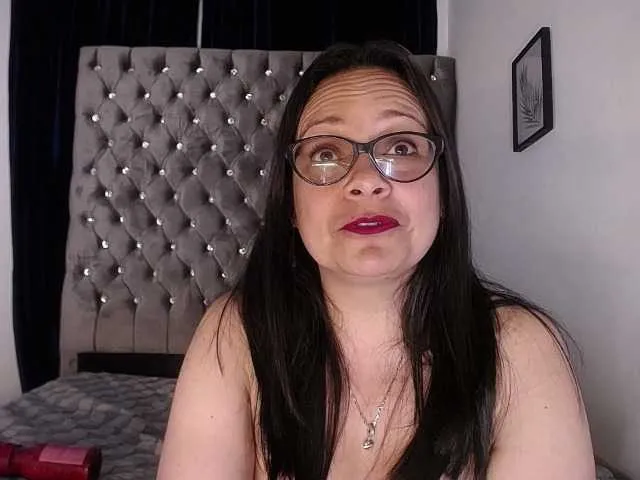 Live sex webcam photo for miaaharper #277122847