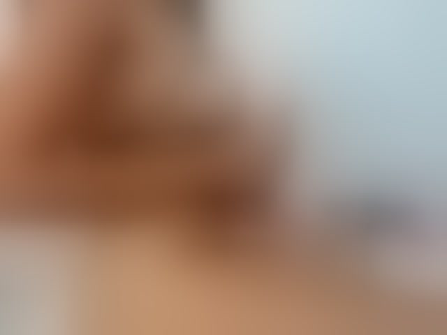 Live sex webcam photo for miaapons #292483014