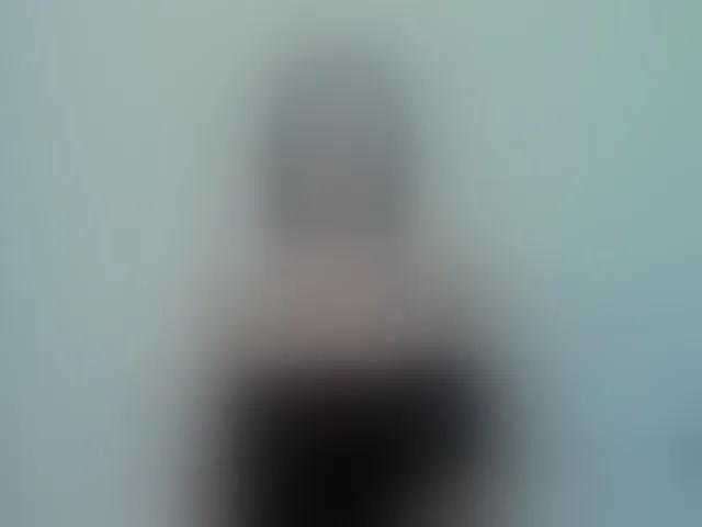 Live sex webcam photo for miaapons #292657776
