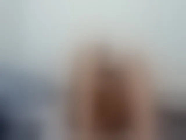 Live sex webcam photo for miaapons #293898024