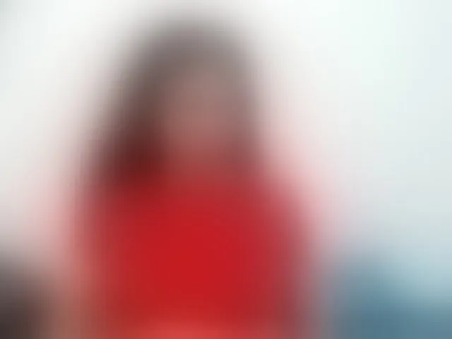 Live sex webcam photo for miaapons #293999467