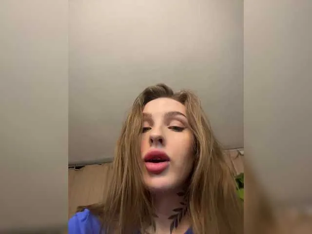 Live sex webcam photo for miachill #290716083