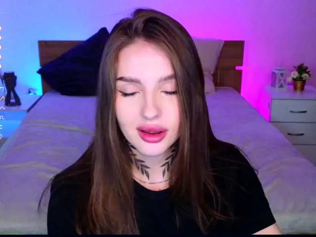 Live sex webcam photo for miachill #290723294