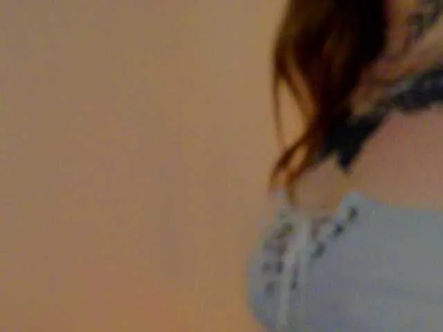 Live sex webcam photo for miachill #291271324