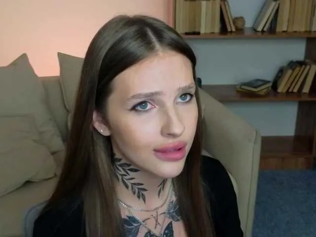 Live sex webcam photo for miachill #291533797