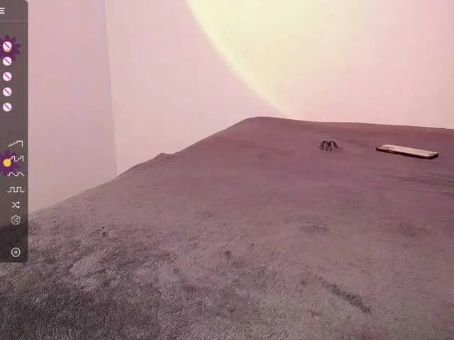 Live sex webcam photo for miaclarke- #277734565