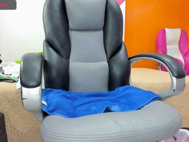 Live sex webcam photo for miagoth #272075508