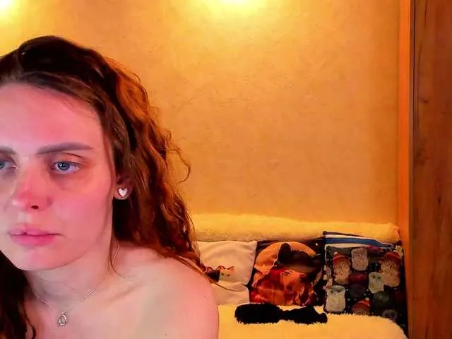 Live sex webcam photo for miagrantes #290728913