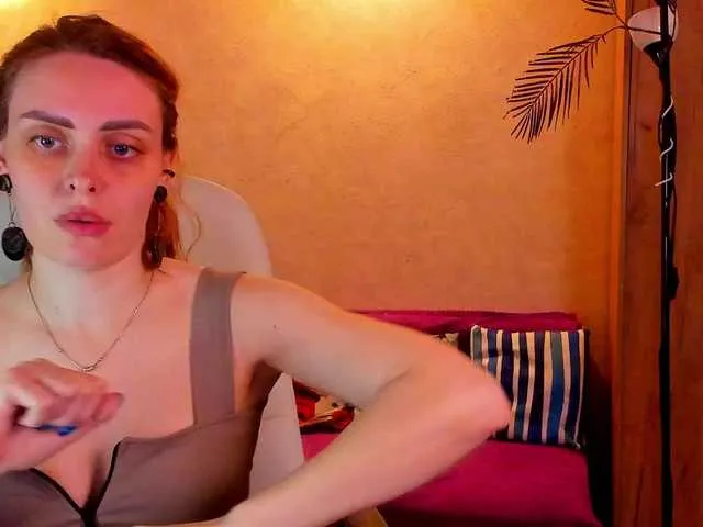 Live sex webcam photo for miagrantes #290938688