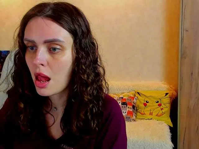 Live sex webcam photo for miagrantes #291755878