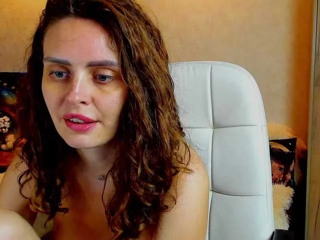 Live sex webcam photo for miagrantes #292099385