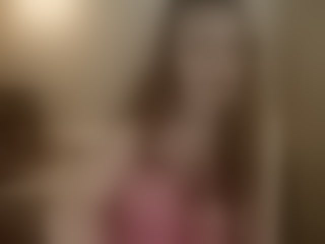Live sex webcam photo for miagrantes #294158034