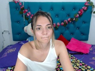 Live sex webcam photo for miah-baby #162611925