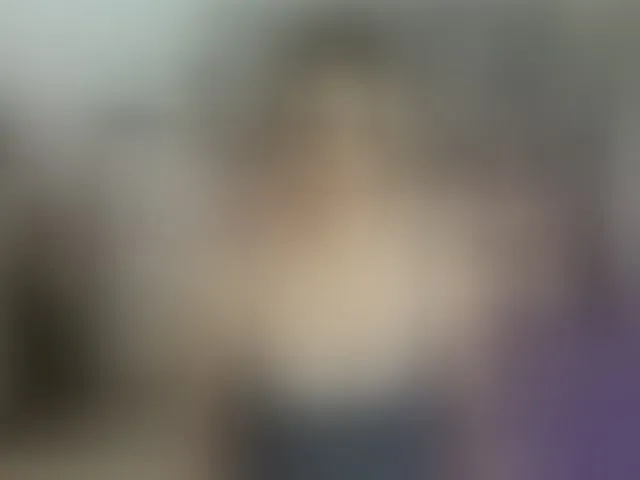 Live sex webcam photo for miah-baby #292333978