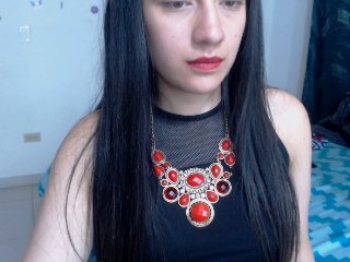 Live sex webcam photo for Miahot2 #150216800