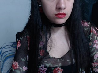 Live sex webcam photo for Miahot2 #150661159