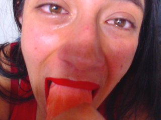 Live sex webcam photo for Miahot2 #150948280