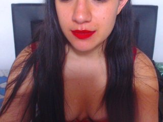 Live sex webcam photo for Miahot2 #151027367