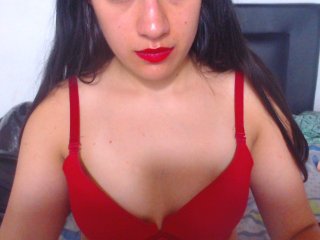 Live sex webcam photo for Miahot2 #151054827