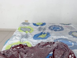 Live sex webcam photo for Miahot2 #154171741