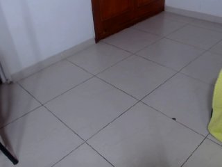 Live sex webcam photo for Miahot2 #157817109