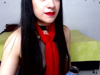 Live sex webcam photo for Miahot2 #158726678