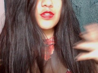 Live sex webcam photo for Miahot2 #160752133