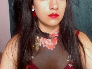 Live sex webcam photo for Miahot2 #160756772