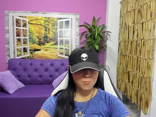 Live sex webcam photo for miakasumy #273063653