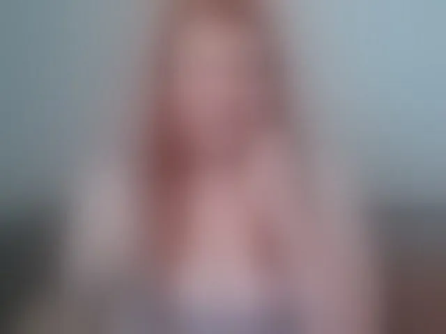 Live sex webcam photo for miamariia #292036161