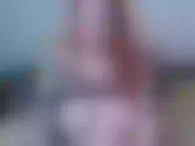 Live sex webcam photo for miamariia #292235708