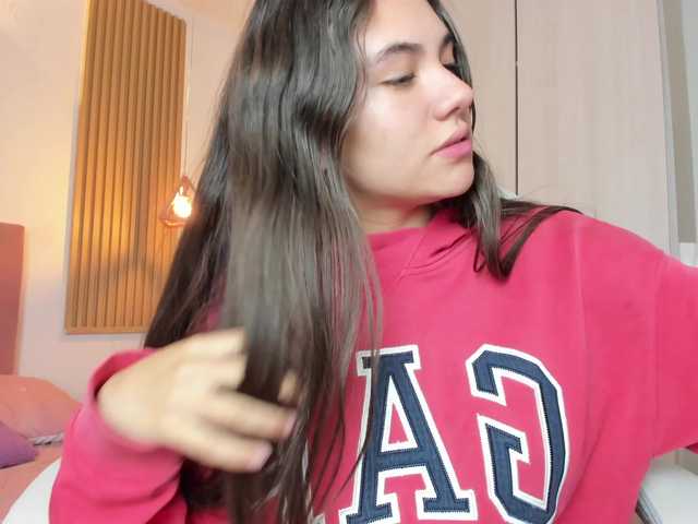 Live sex webcam photo for mianevaeh #290586050