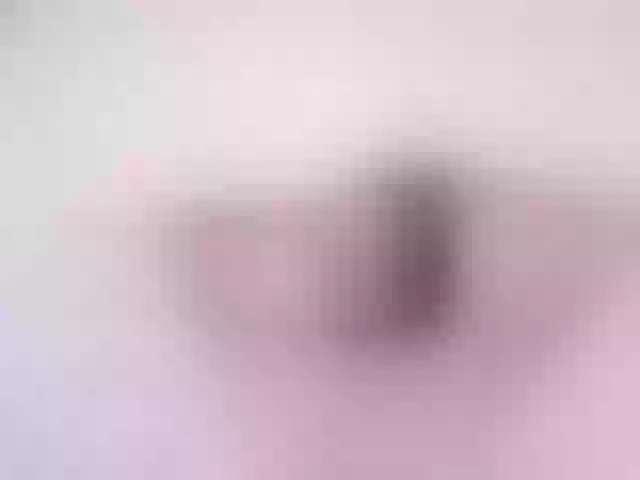 Live sex webcam photo for miaqueen021 #290623055