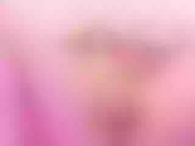 Live sex webcam photo for miaqueen021 #290915936