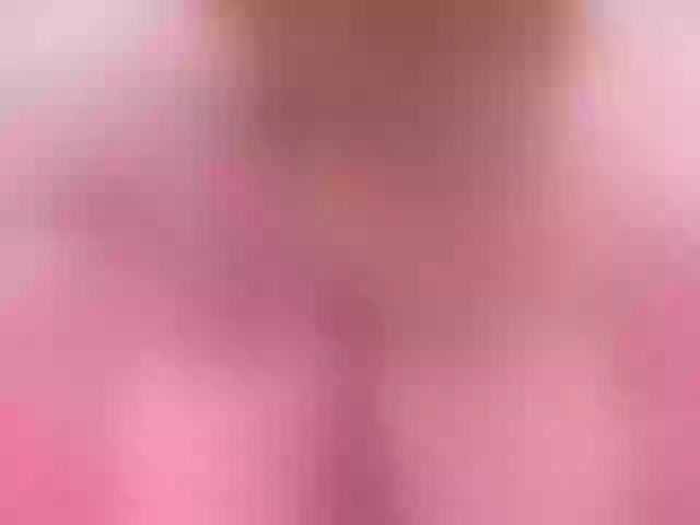 Live sex webcam photo for miaqueen021 #290921284