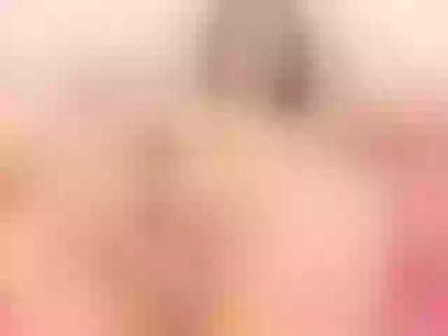 Live sex webcam photo for miaqueen021 #290938718