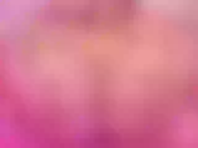 Live sex webcam photo for miaqueen021 #291133237