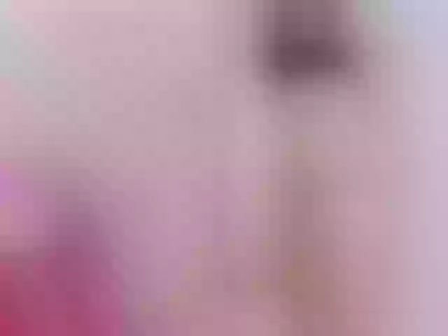 Live sex webcam photo for miaqueen021 #291301428