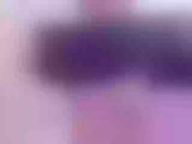 Live sex webcam photo for miaqueen021 #291355133