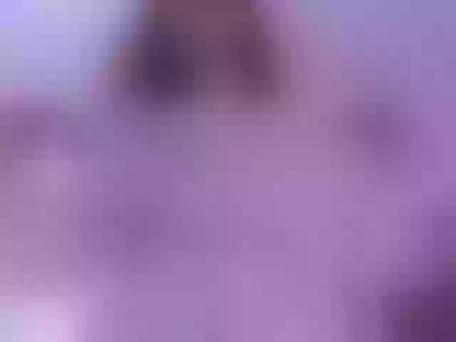 Live sex webcam photo for miaqueen021 #291447900
