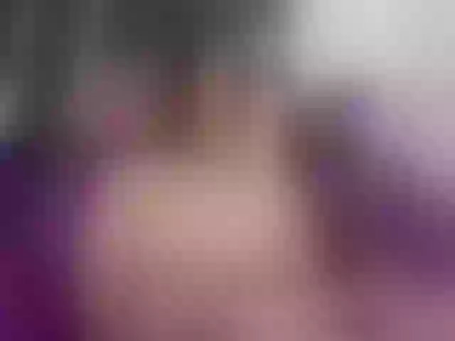 Live sex webcam photo for miaqueen021 #291792221