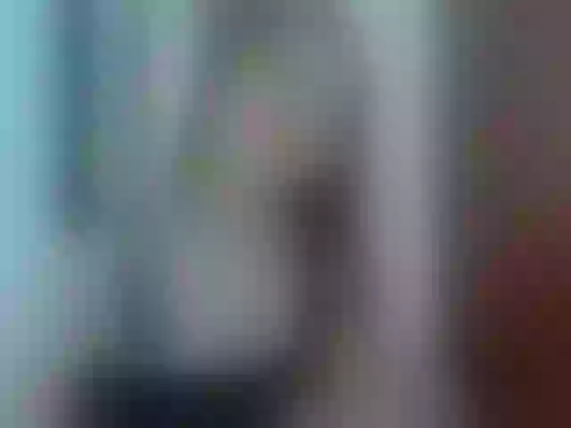 Live sex webcam photo for miaqueen021 #291853798