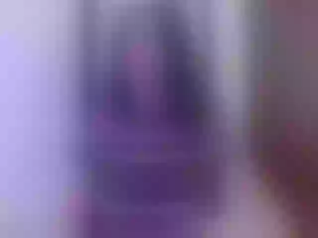 Live sex webcam photo for miaqueen021 #291887524