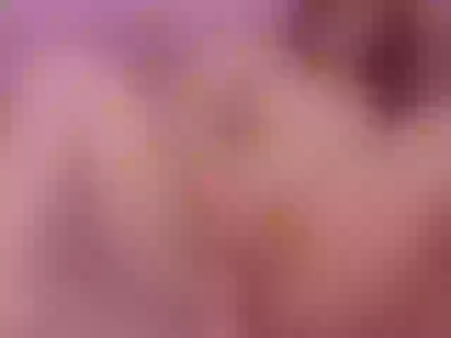 Live sex webcam photo for miaqueen021 #291949745