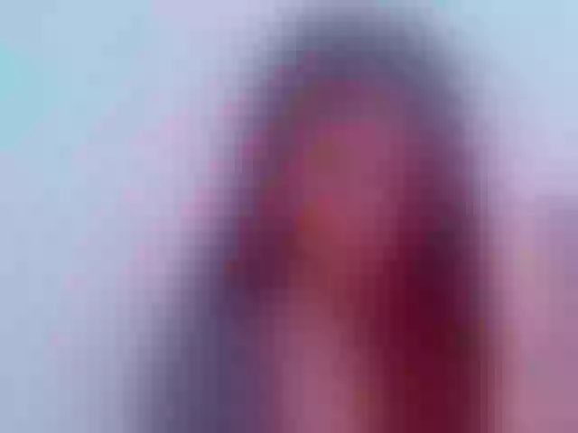 Live sex webcam photo for miaqueen021 #291970225
